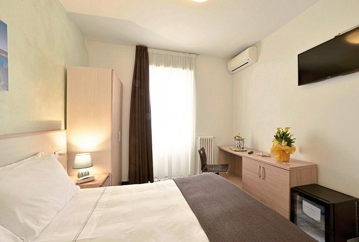 Hotel La Marina