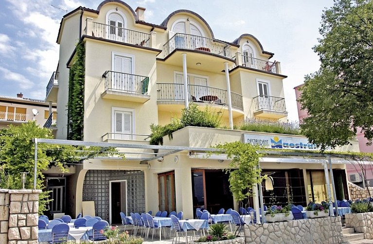 Pension Maestral