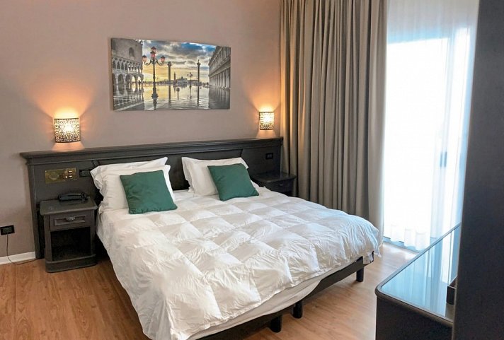 Park Hotel Cellini - Wohnbeispiel Doppelzimmer (Zimmercodierung DB2)