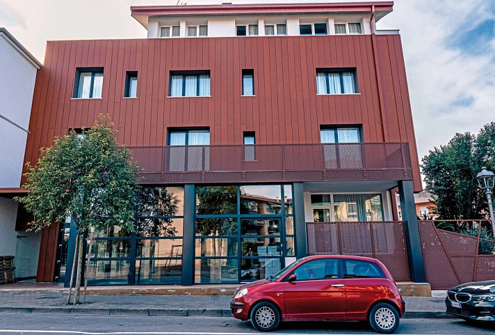 K Modern Hotel