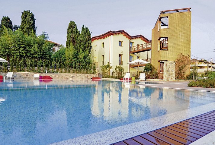 The Ziba Hotel & Spa