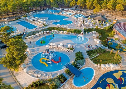 Zaton Holiday Resort Nin