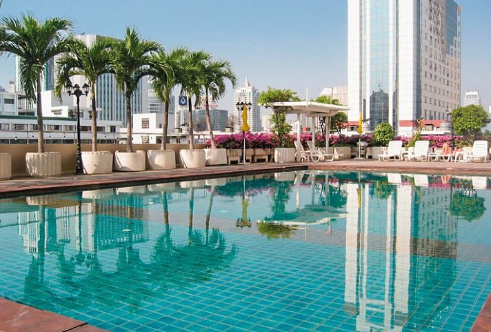 Royal Benja Hotel