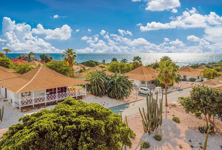 Papagayo Beach Resort