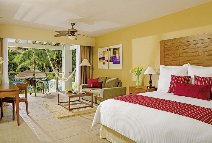 Secrets Aura Cozumel
