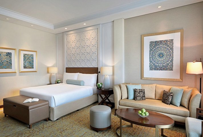 The Ritz-Carlton, Dubai