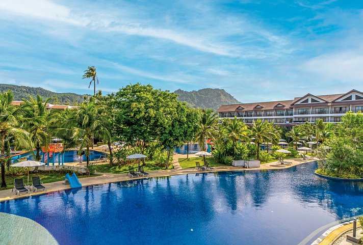 Sunwing Kamala Beach