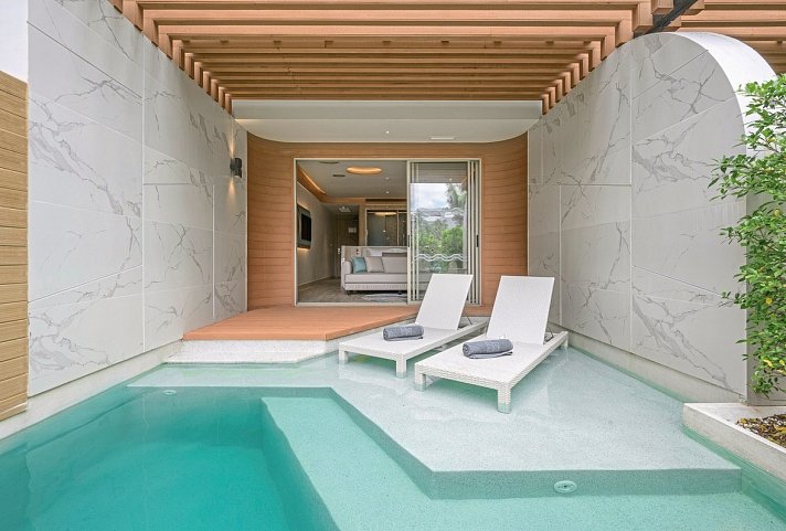 Andaman Embrace Patong - Wohnbeispiel Pool Access (Zimmercodierung UBQ)
