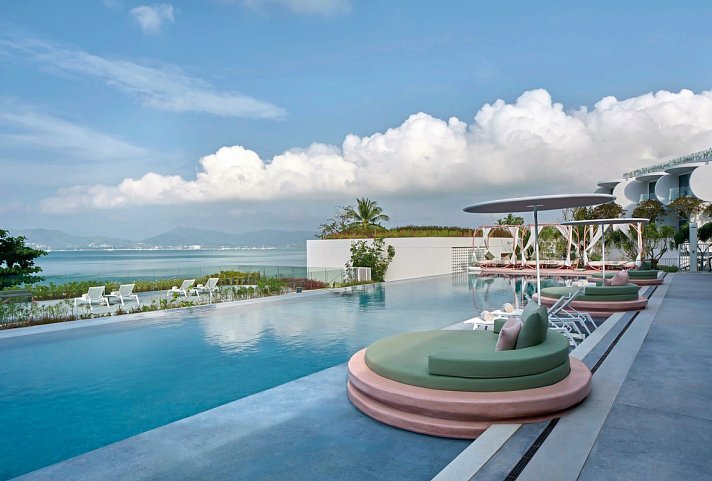 Veranda Resort Phuket Autograph Collection