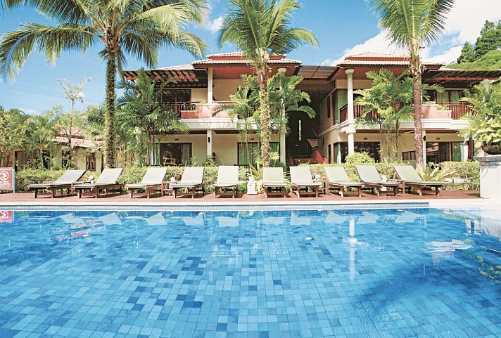 Khao Lak Bayfront Resort