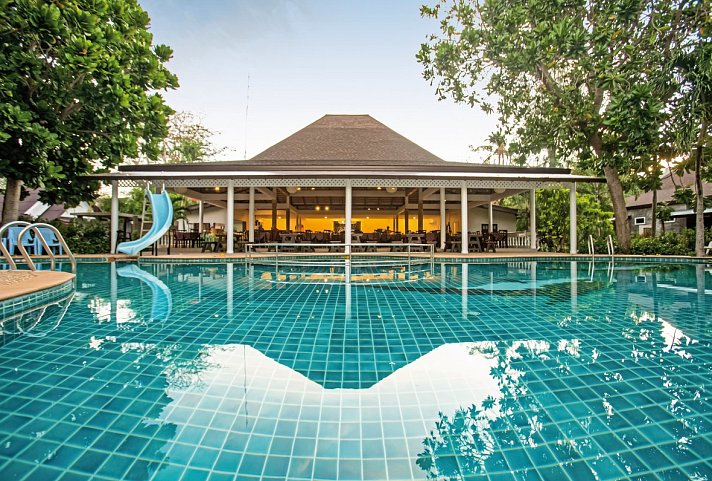 Southern Lanta Resort