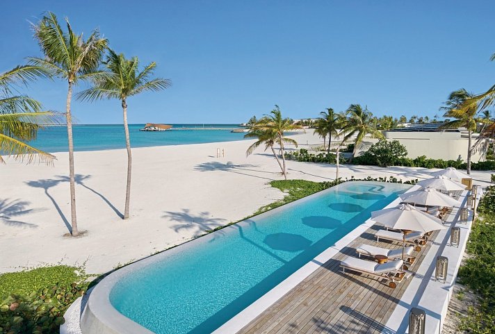 Centara Grand Lagoon Maldives