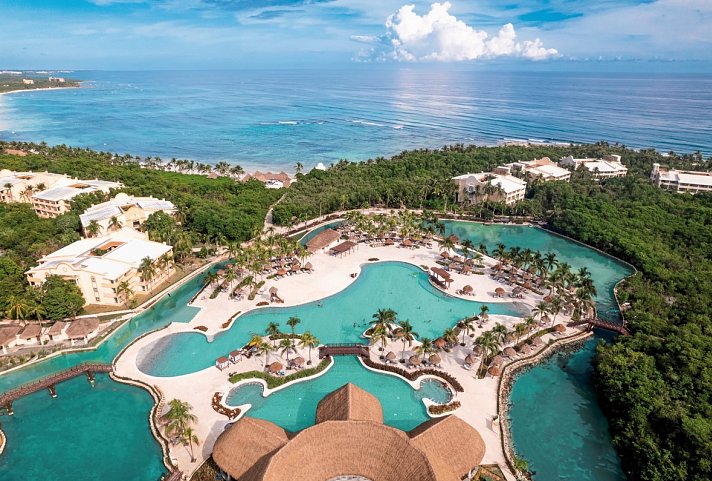 Grand Palladium White Sand Resort & Spa