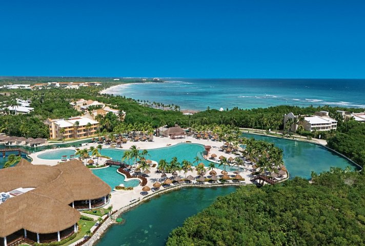 Grand Palladium White Sand Resort & Spa