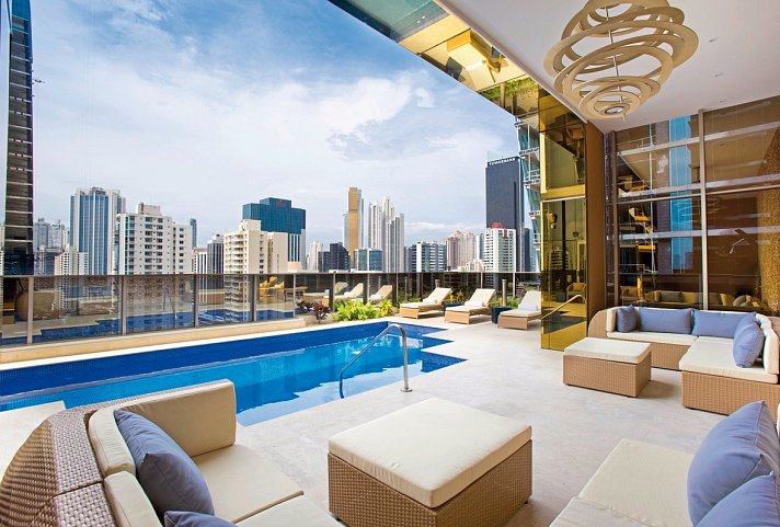Global Hotel Panama