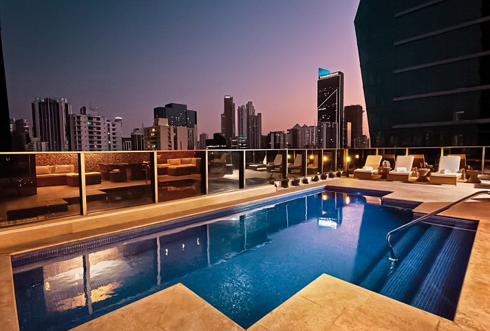 Global Hotel Panama