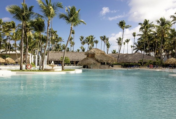 Grand Palladium Palace Resort & Spa