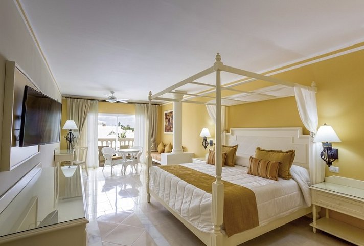 Bahia Principe Escape Bouganville - Wohnbeispiel King Bed Junior Suite (Zimmercodierung JB1)