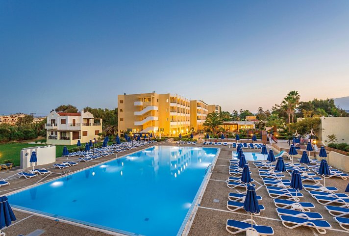Dessole Dolphin Bay Resort