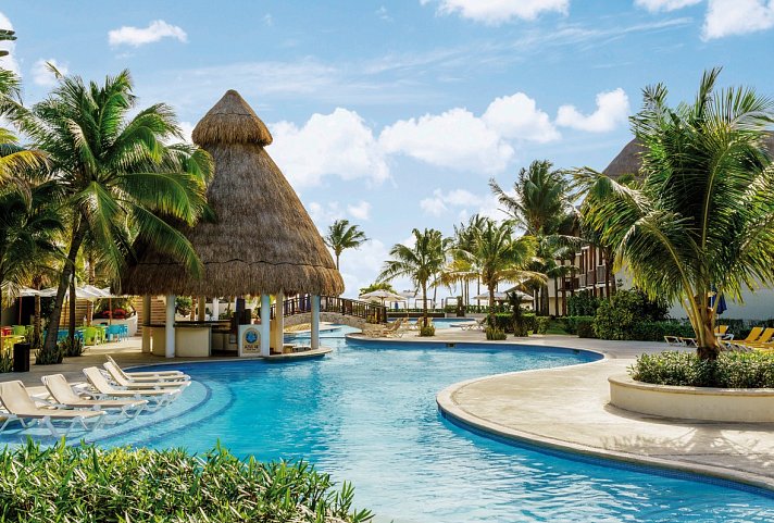 The Reef Coco Beach