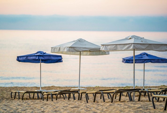 HVD Viva Club Hotel - Hoteleigener Strandabschnitt